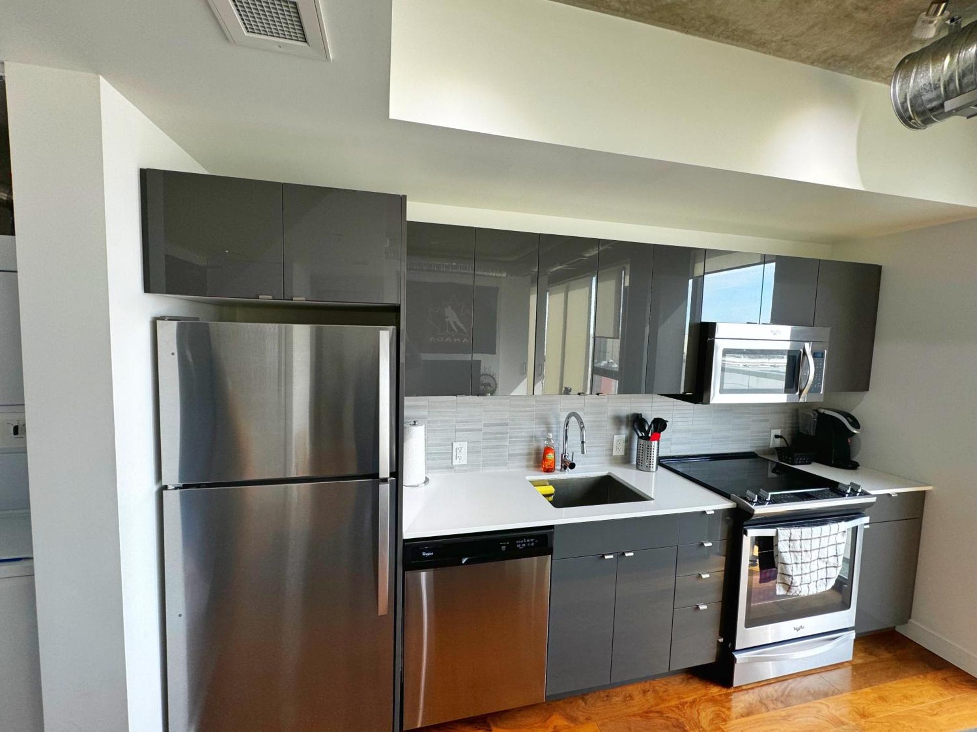 Cozy 1Br Apt - Downtown Winnipeg Exterior photo